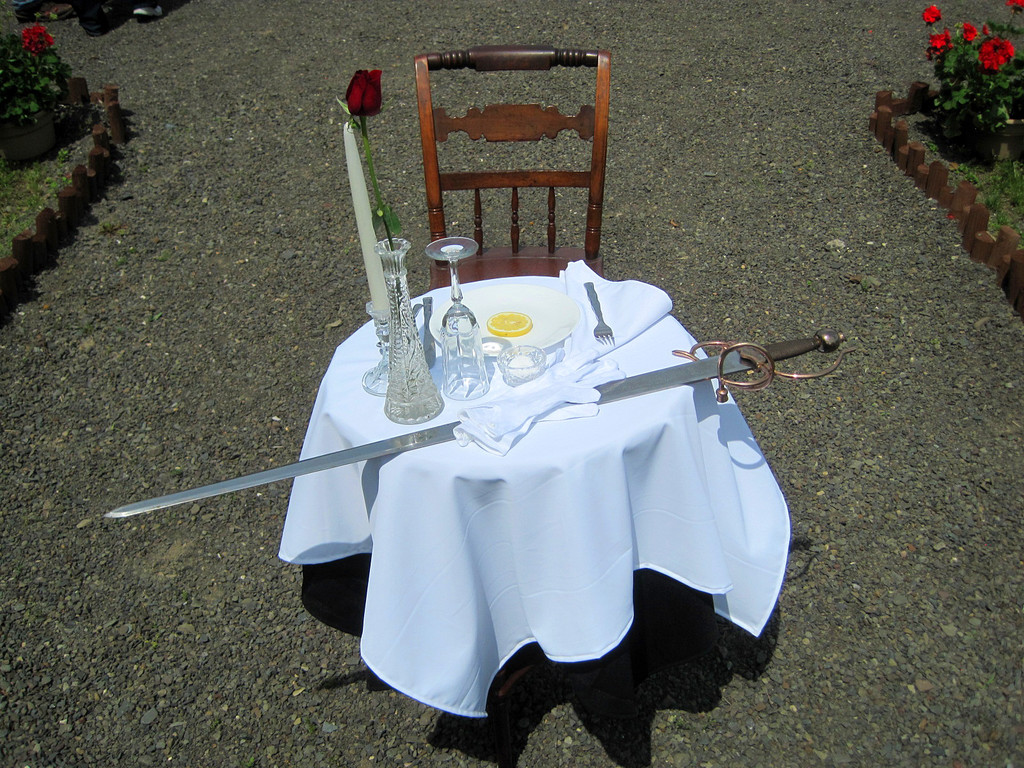 Each object featured as part o the "Fallen Comrades Table" has a symbolical value (lemon and salt for the bitterness and tears); the moment was dedicated to our local hero Sgt.Shawn Farrell, killed in action in Afghanistan on April 28, 2014.