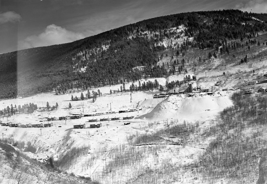 Gilman taken from the other side of the Eagle River Canyon, circa 1950. The main mine shaft is at right of center.