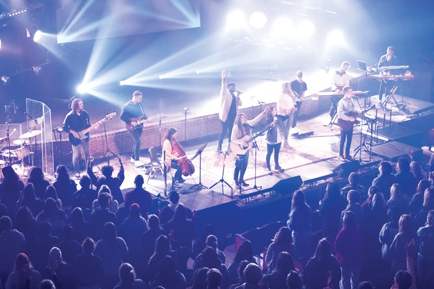 LEE'S U-CHURCH SERIES will host &ldquo;An Evening of Worship,&rdquo; led by LeeU Worship, on Sunday, Nov. 20, at 7:30 p.m. in the Conn Center.