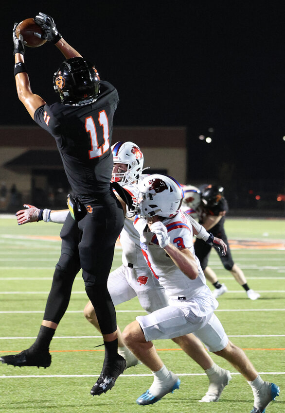 Trace Clarkson (11) had five catches for 82 yards and a touchdown against Parish Episcopal.
