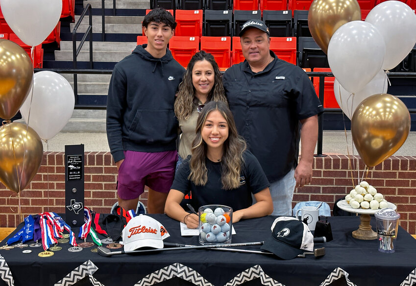 Kyla Morales – Weatherford College – Golf.Ray, Michelle and Marco Morales