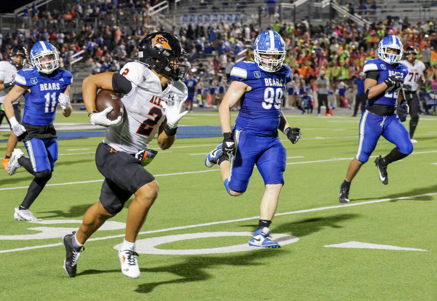 Kaydon Finley (2) had five receptions for 71 yards against Brewer.