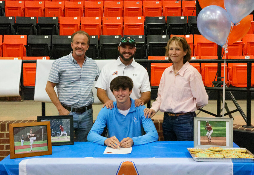 Nick Foster – Angelina College, baseball.Brian and Tammy Foster
