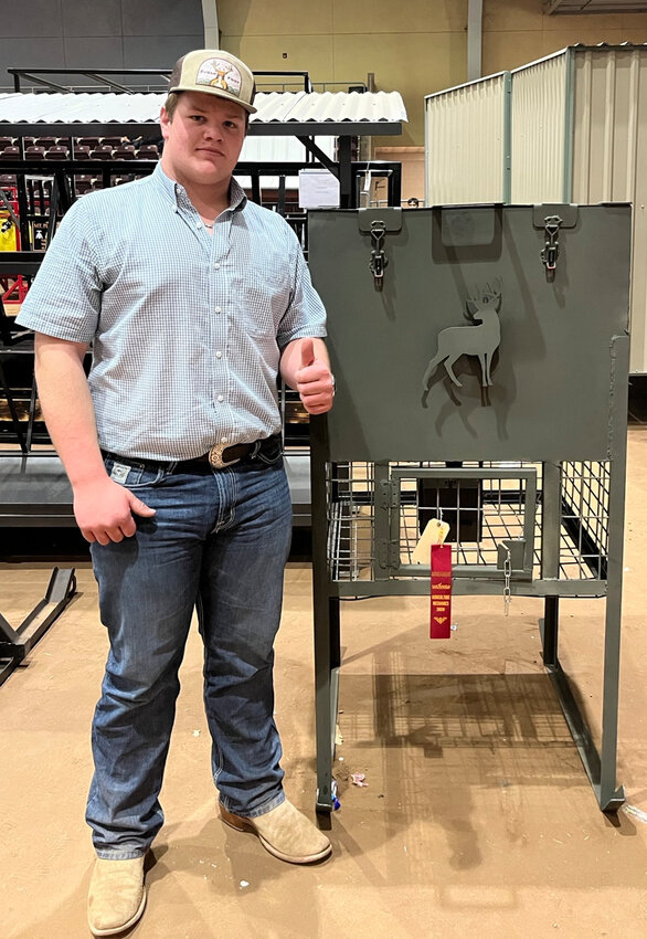 Decker Sanders won a red ribbon for his deer feeder.