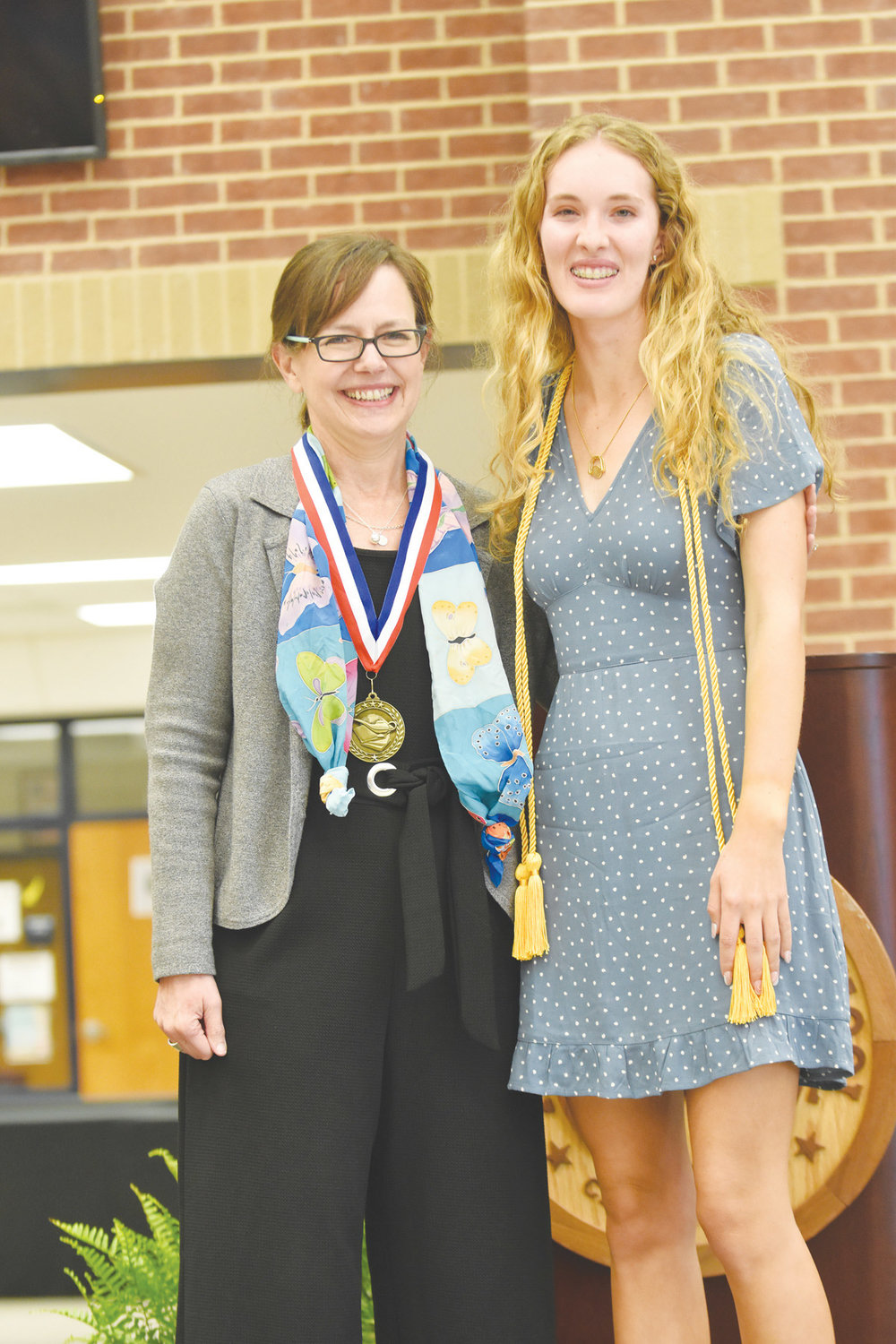 Payton Bierle is the daughter of Patrick and April Bierle. Payton plans to attend Texas A&M University, major in industrial engineering, and become an energy efficiency engineer. Payton honored Mrs. Janie Hampton.