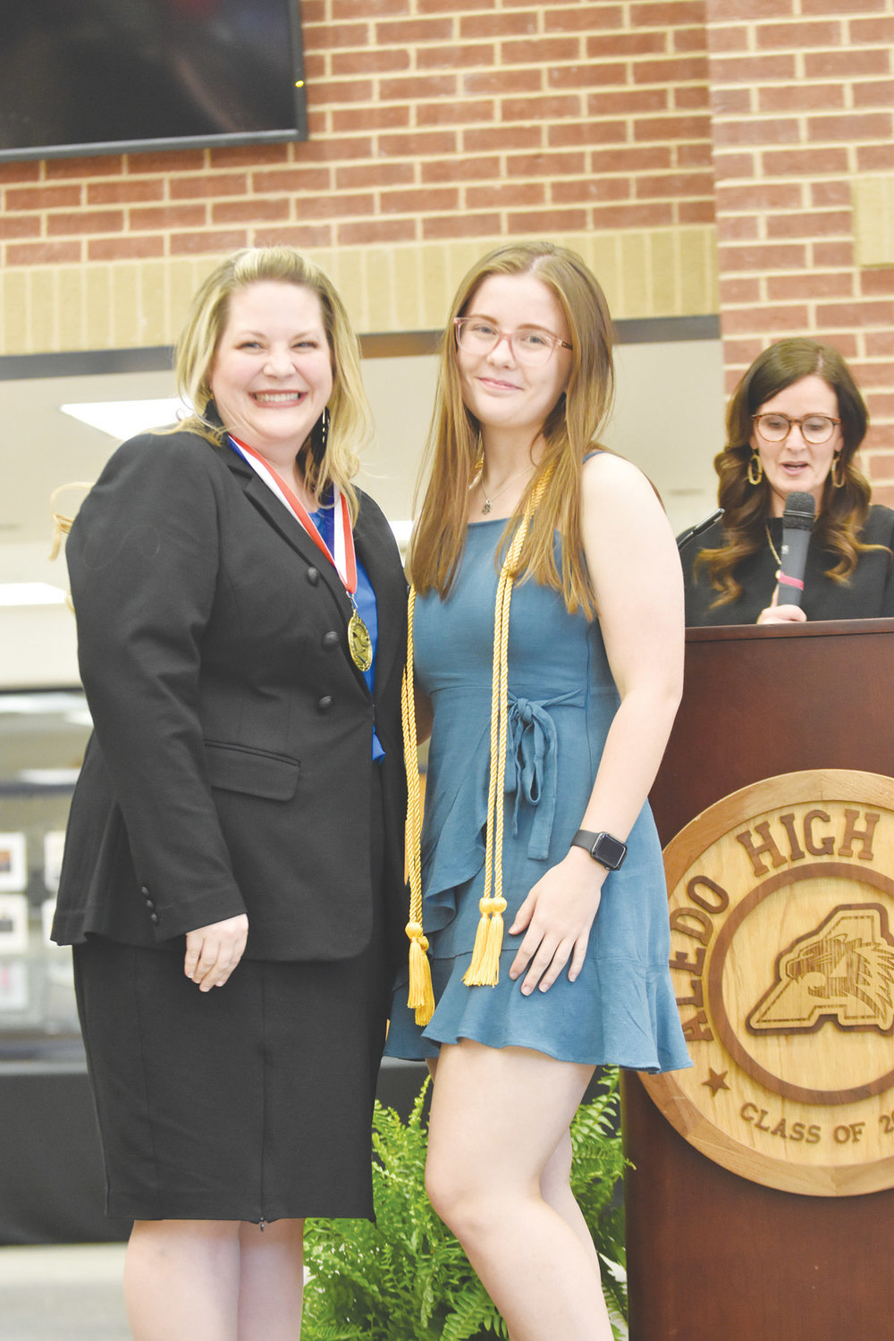 Madeline Hinckley is the daughter of Dennis and Deb Degner. She plans to attend Texas A&M University, major in allied health, and become a nurse. She honored Mrs. Amber Wheeler.