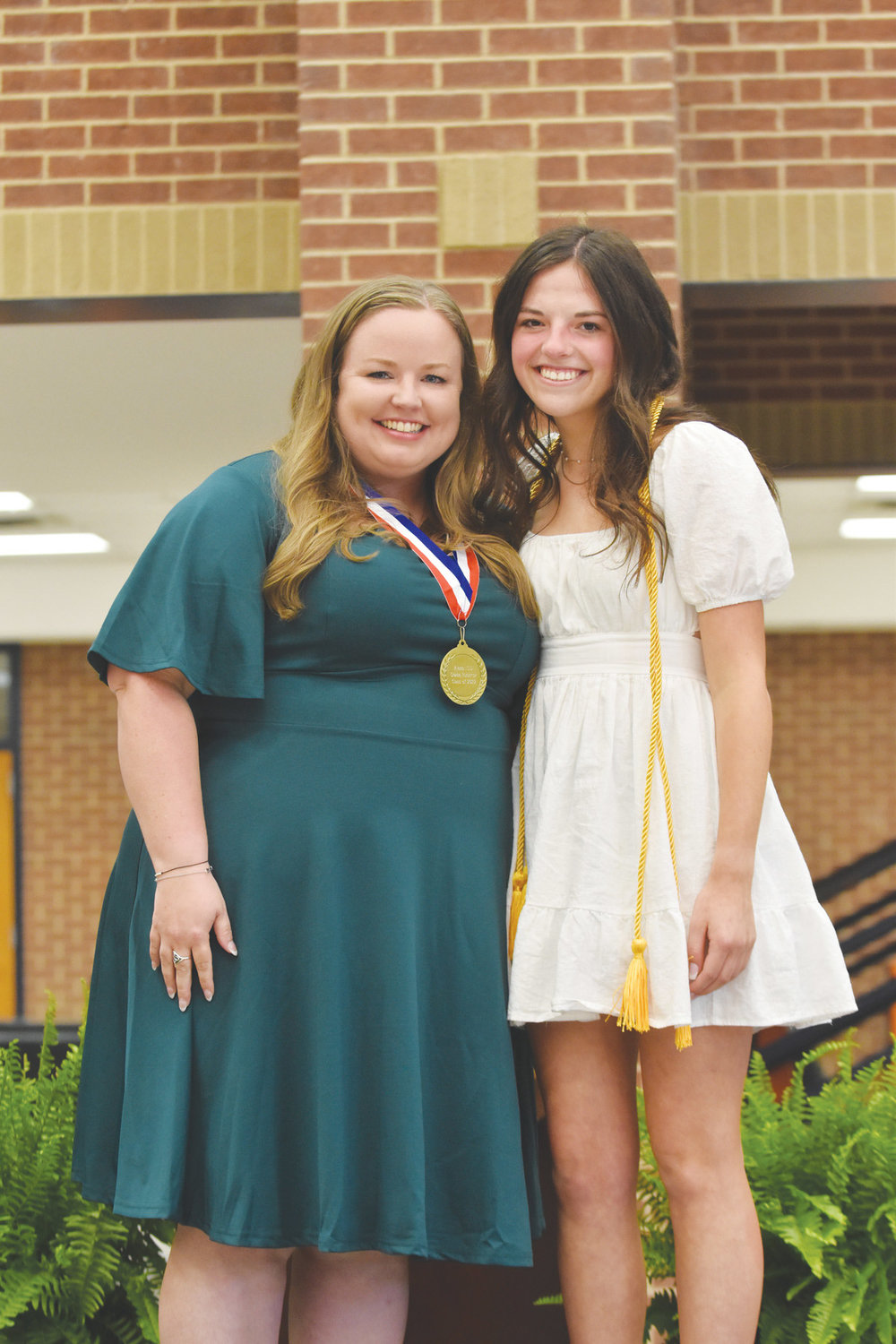 Grace Rudzinski is the daughter of Dawn and Kris Rudzinski. She plans to attend Texas A&M University, and major in biomedical sciences. After her undergrad, Grace plans on going to medical school in hopes of becoming a pediatric oncologist. she honored Mrs. Courteney Goforth.