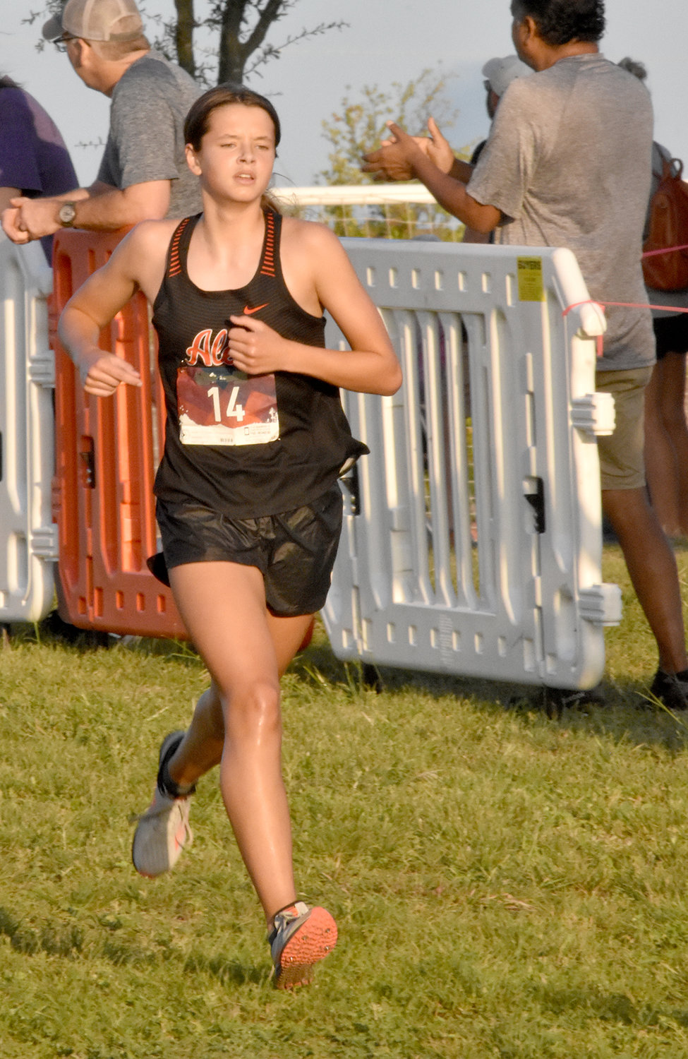 Elizabeth Griffin led the Ladycats with a fourth-place finish in Granbury (file photo).