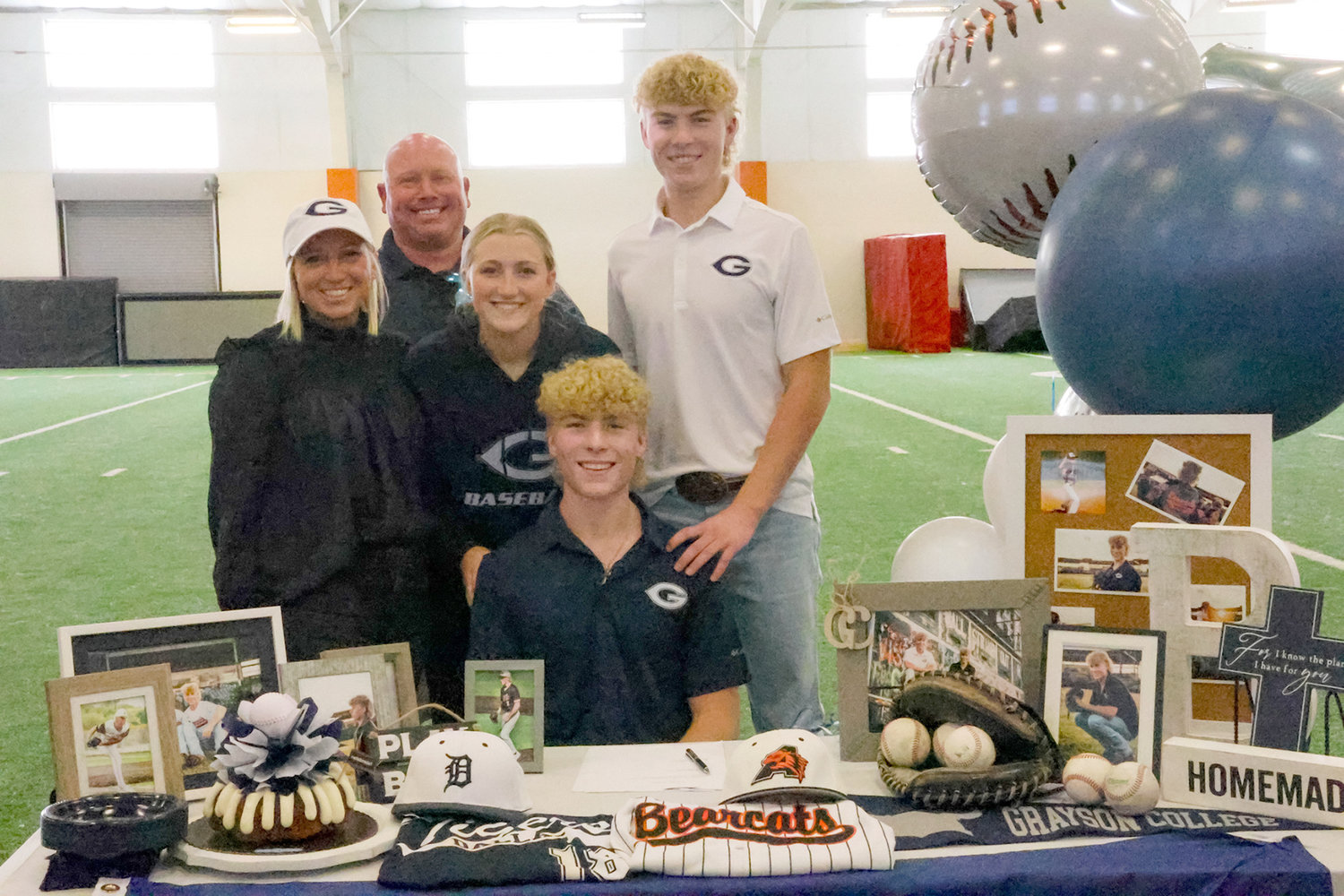 Bosten Dwinell – Grayson College baseball.Brittany, Dustin, Brooks and Parker