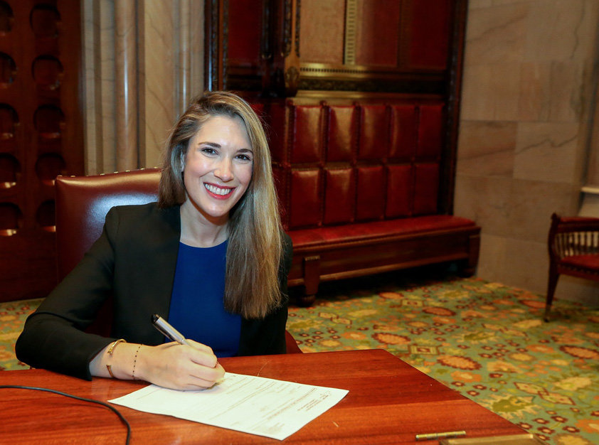 Senator Michelle Hinchey (SD-46) signs her Oath of Office in Albany.&nbsp;