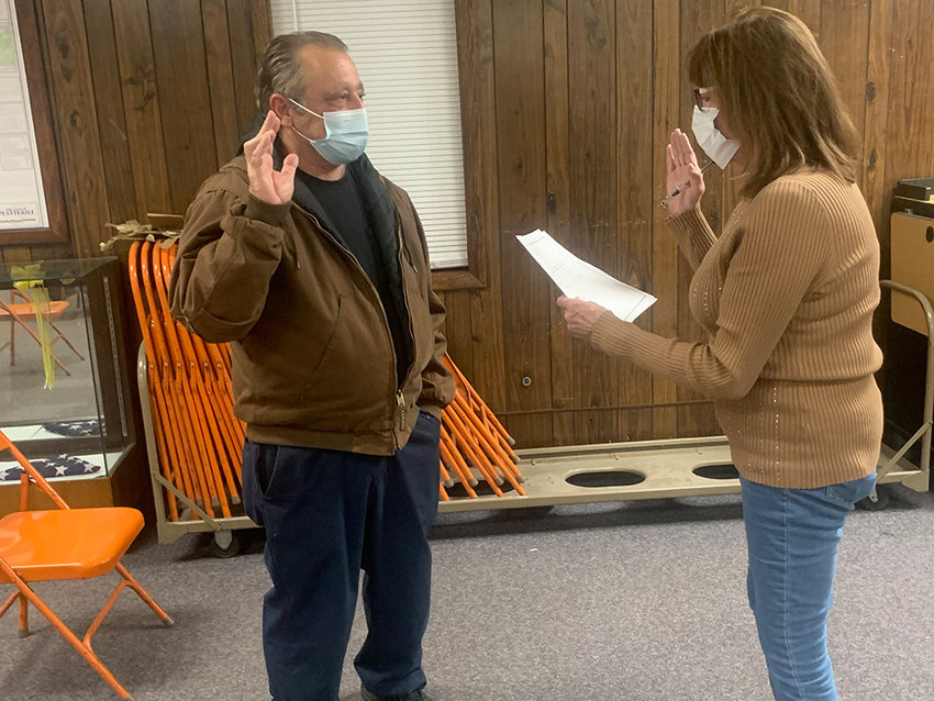James Fazio is sworn in as a new member of the Town of Plattekill&rsquo;s Zoning Board of Appeals by Town Clerk Donna Hedrick.