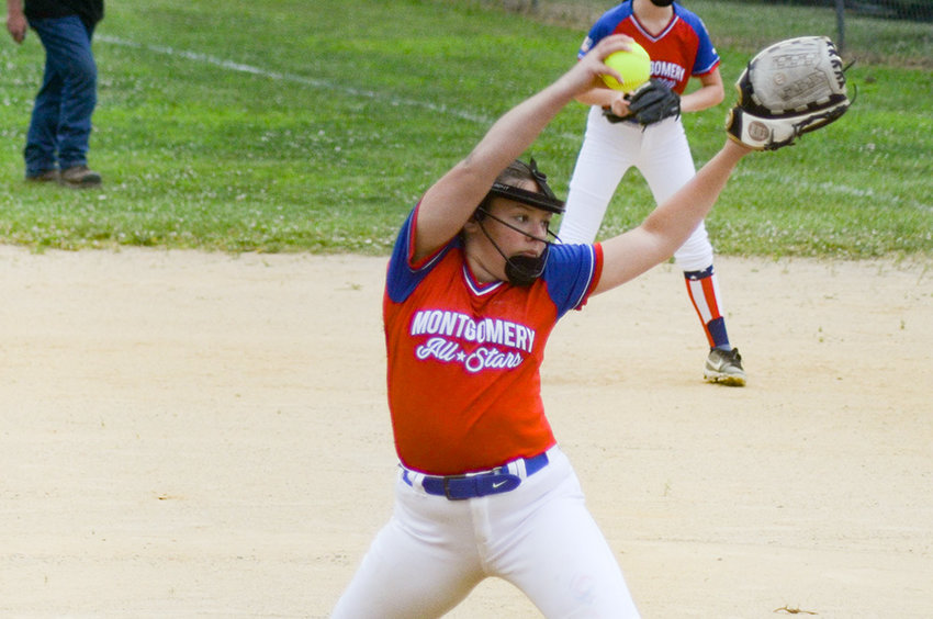 Montgomery&rsquo;s Maddie Cole pitches during Wednesday&rsquo;s District 19 Majors softball game at Port Jervis Little League.