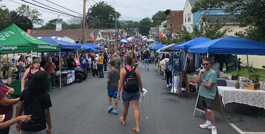 The bustling streets of General Montgomery Day