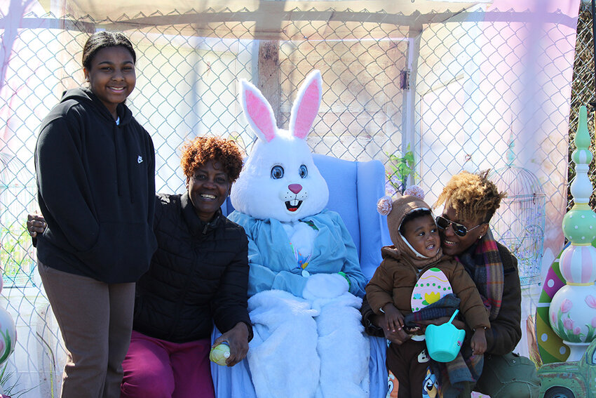 Family with the Easter bunny.