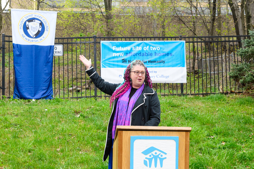 At a press conference this afternoon, we announced, alongside Habitat for Humanity of Greater Newburgh (HFHIGN), a collective action for affordable housing. Mount Saint Mary College has donated two properties on Liberty Street, right behind campus, to HFHIGN to support their mission of providing affordable and decent homes for local families. With the help of the local community, including Mount students, faculty, and staff, Habitat plans to have two affordable homes built on the properties in just over one year. #msmcny