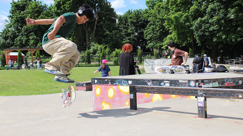 Anthony Gallo attempts a kickflip.