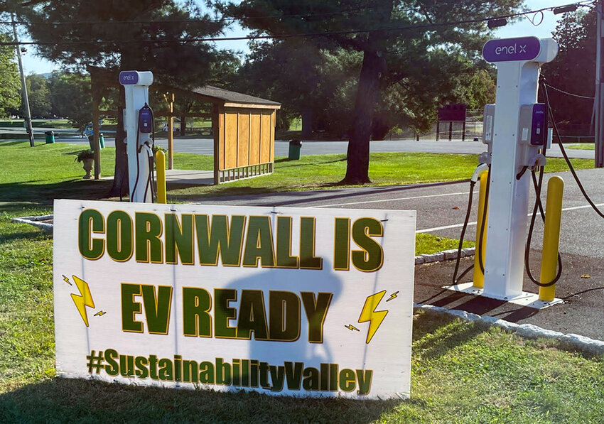 Cornwall’s new EV charging stations, located in front of Town Hall.