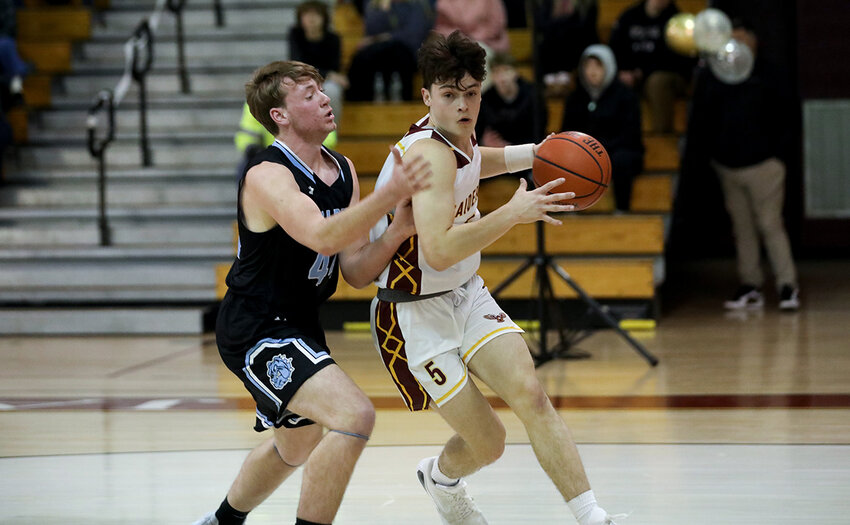 Seamus Dodge Senior dribbles the ball for O’Neill in last week’s game against Sullivan West.