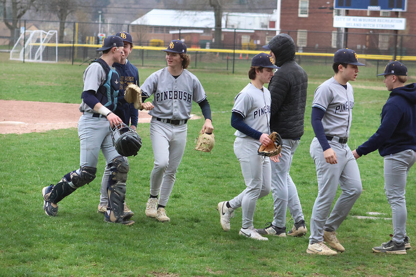 After winning the series opener in Pine Bush, the Bushmen split a Thursday doubleheader at Newburgh’s Delano Hitch Stadium.