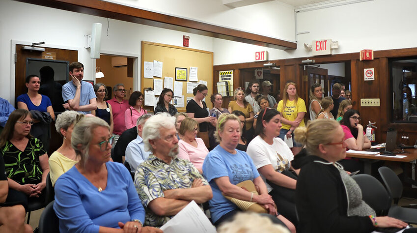 It was standing room only at the public hearing on a proposed Pet Crematorium at the Town of Lloyd Zoning Board.