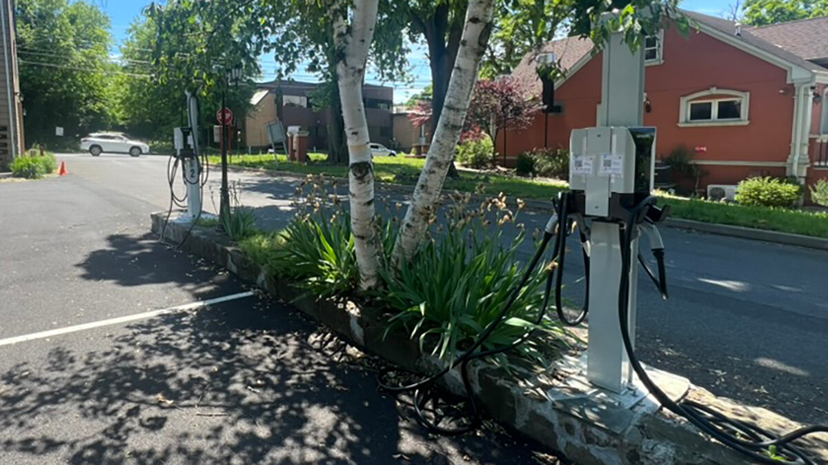 Tavern owner faces court over EV chargers - Mid Hudson Times