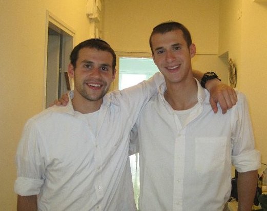 IDF veteran Adam Kugelman and his brother Jeremy Kugelman, who is currently in service in Israel.