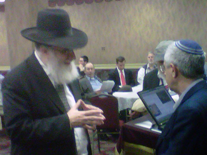 Rabbi Dovid Weinberger of congregation Shaaray Tefilla, discusses the future of Israel&rsquo;s neighbors with Dr. Kedar.