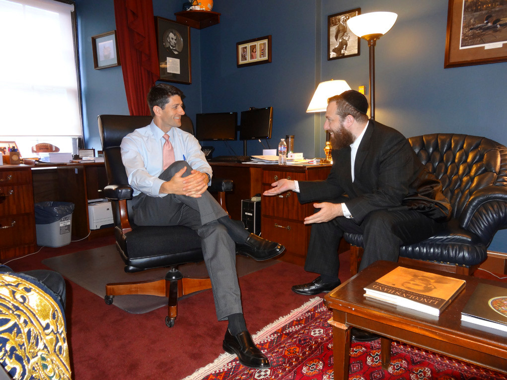 Ezra Friedlander, CEO of the Friedlander Group, meets with Republican VP candidate Congressman Paul Ryan of Wisconsin.