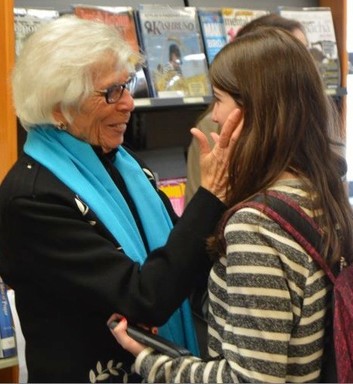 Mrs. Rachel Gleitman, a survivor, interacted with students at HANC high school on Yom Hashoah.