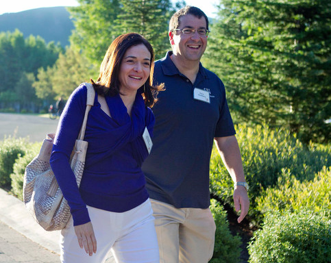 Facebook COO Sheryl Sandberg, left, and her husband, David Goldberg, CEO of SurveyMonkey, arrive at the Sun Valley Inn for a conference, in 2011.