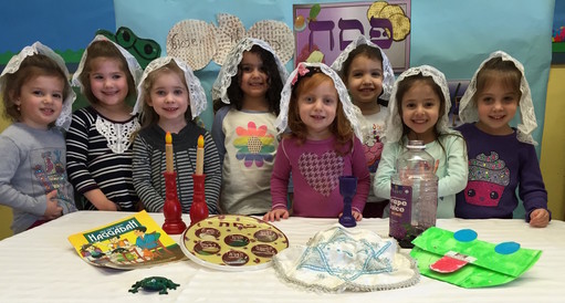 Learning about the Seder&rsquo;s rituals are (from left): Lily Medetsky, Kira Brodsky, Ariella Hucul, Shai Avgi, Isabella Deutsch, JJ Aron, Tehila Mizrahi and Ella Abrahams.