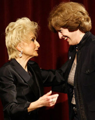 Rebbetzin Esther Jungreis with April Foley, United States Ambassador to Hungary, in Budapest in 2008.
