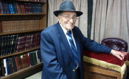 Rabbi Ralph Pelcovitz in 2011, on the occasion of his 60th anniversary at the White Shul.