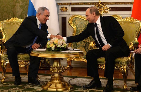 Prime Minister Benjamin Netanyahu meets with Russian President Vladimir Putin in Moscow on June 7, 2016.