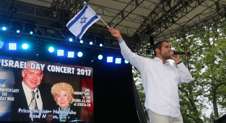 Israel singing superstar Elron Zabatani