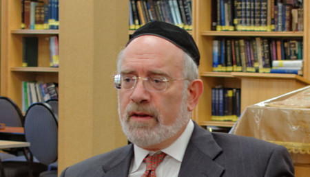 Rabbi Moshe Teitelbaum, mora d&rsquo;asra of the Young Israel of Lawrence-Cedarhurst