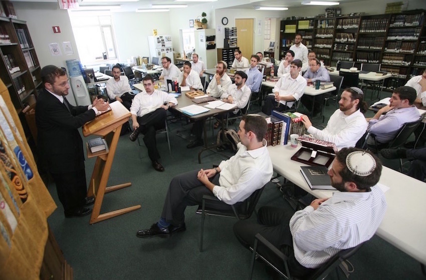 Yeshivat Chovevei Torah, at the Hebrew Institute of Riverdale, was established by Rabbi Avi Weiss in 1999.