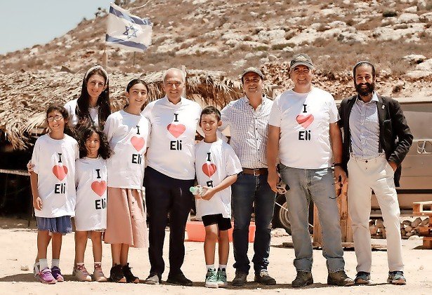 Mayor of Eli Ariel El-Maliach (third from right) and Mayor of Great Neck Dr. Pedram Bral (fifth from left) with family and friends in Israel.&nbsp;