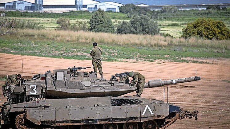 IDF tanks stationed near the Israel-Gaza border on March 26, 2019.