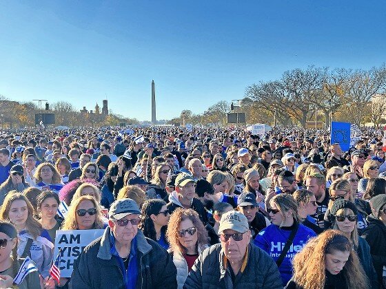 An estimated 290,000 people crowded the National Mall to support Israel, oppose antisemitism, and demand the return of hostages held by Hamas.