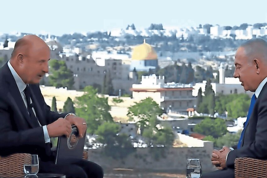 Dr. Phil McGraw interviewing Israeli Prime Minister Benjamin Netanyahu in Jerusalem on May 9.