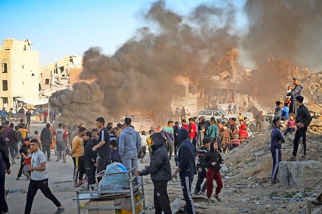 Palestinians in northern Gaza take part in an anti-Hamas protest on March 26.