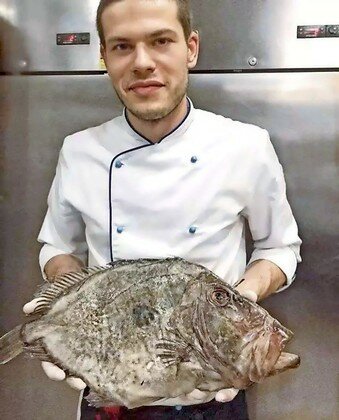 Zvi-Hirsh (Grisha) Zovergzde.