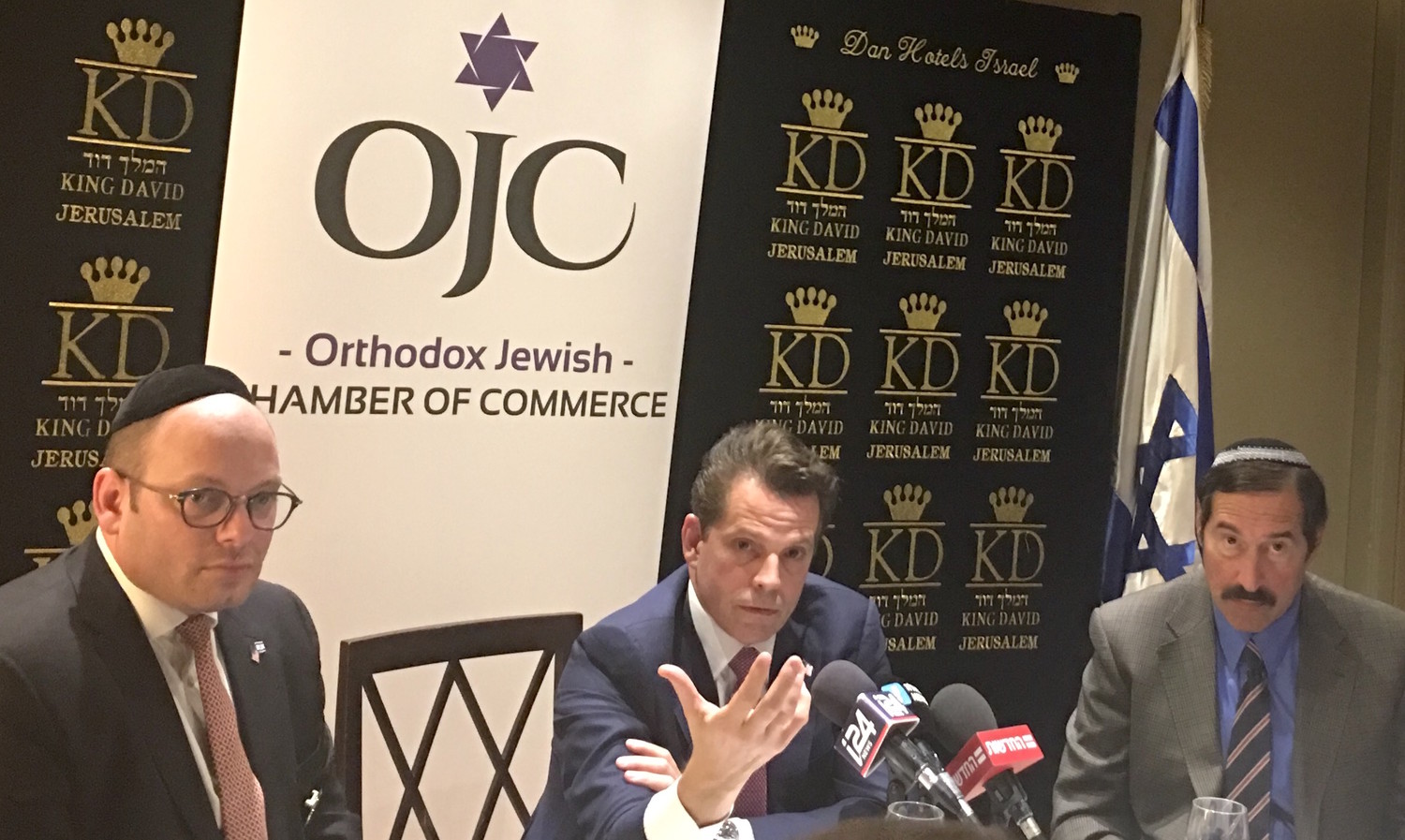 Anthony Scaramucci is flanked by Orthodox Jewish Chamber of Commerce founder and CEO Duvi Honig (left) and Executive VP Dr. Joseph Frager, at the King David Hotel in Jerusalem on Nov. 21.