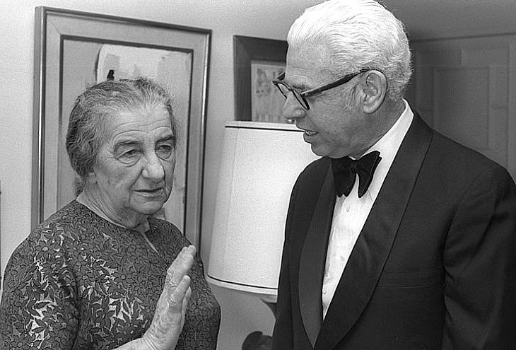 Arthur Goldberg speaking with Golda Meir.