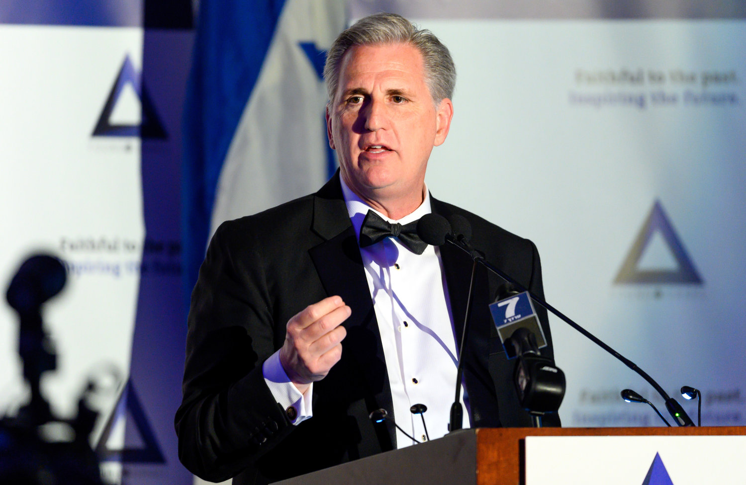 Rep. Kevin McCarthy, the House minority leader, speaks at the gala dinner of the National Council of Young Israel on March 31.