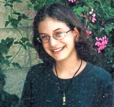 Israeli American Malka Chana (“Malki”) Roth, who was killed at the age of 15 in the Sbarro pizzeria suicide bombing in August 2001.