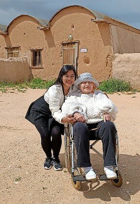Filipino caregiver Camille Jesalva, 31, with Nitza Hefetz, 95, in Israel.