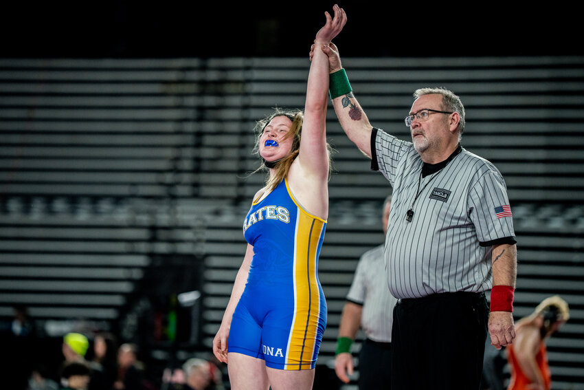 Olivia Chapman becomes first Adna girl wrestler to win state title