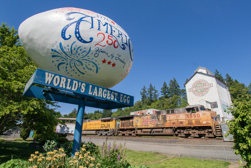 Winlock’s ‘World’s Largest Egg’ sports new patriotic paint job for upcoming America250 and Egg Days